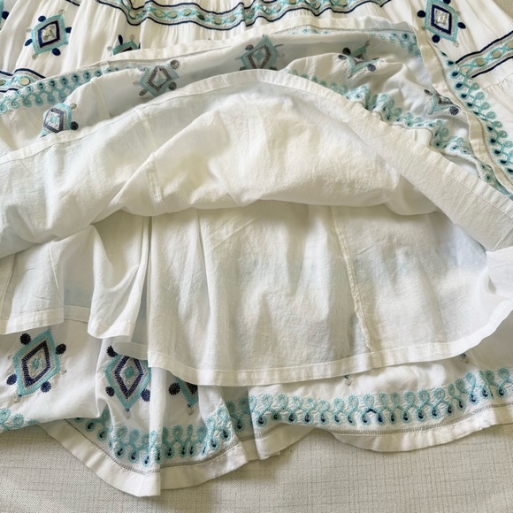 Boston Proper Mirror Embellished And Embroidered Maxi Skirt White Sise M NWOT - Picture 12 of 12